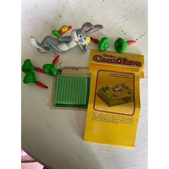vintage wilton cake toppers bugs bunny PLUS NIB MCM Green Birthday Candles - Picture 2 of 12